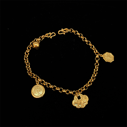 Rolo Chain Baby Bracelet wtih Bell and Charms 1
